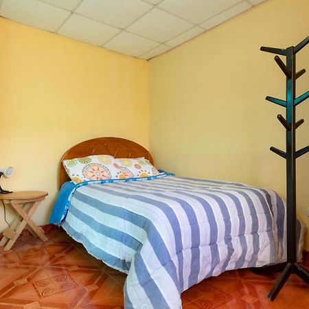 La Casa De Emilita Hotel Urubamba Bagian luar foto